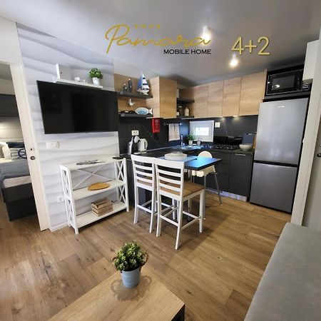 Pamara Mobile Home บีโอกราดนาโมรู ภายนอก รูปภาพ