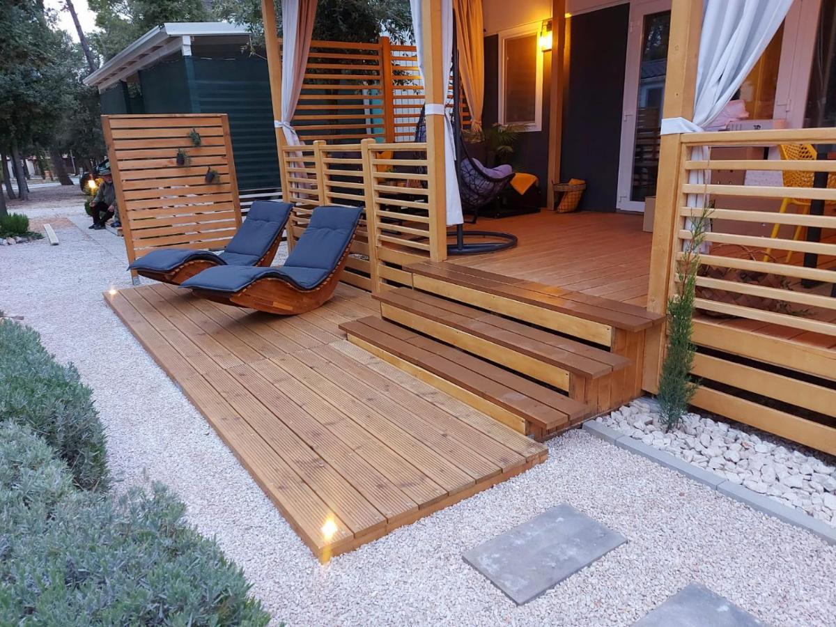 Pamara Mobile Home บีโอกราดนาโมรู ภายนอก รูปภาพ