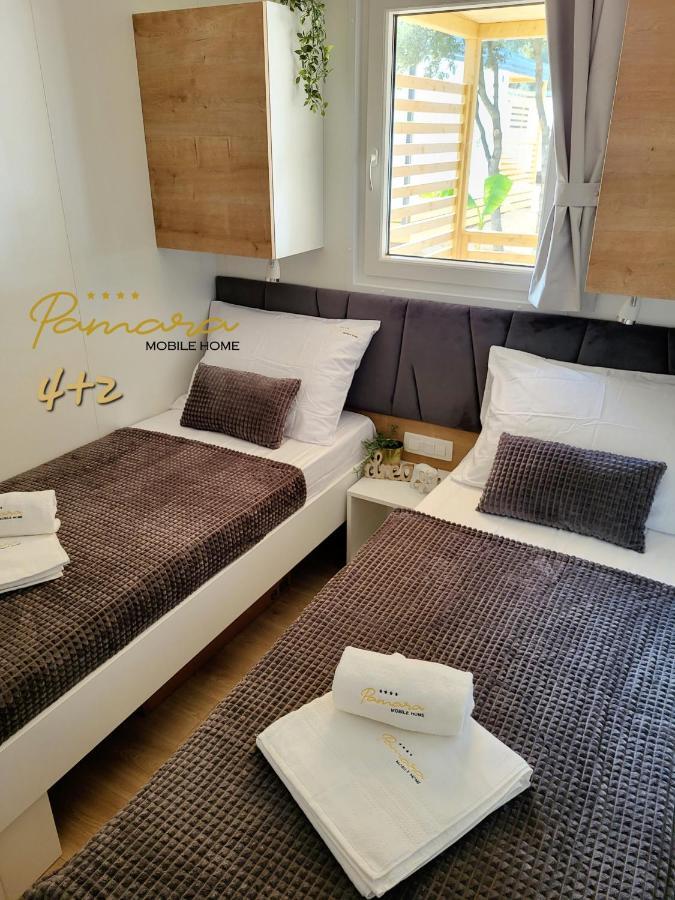 Pamara Mobile Home บีโอกราดนาโมรู ภายนอก รูปภาพ