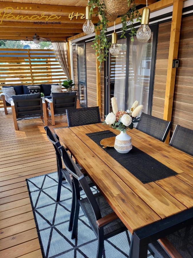 Pamara Mobile Home บีโอกราดนาโมรู ภายนอก รูปภาพ