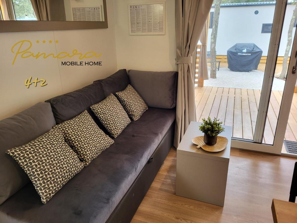 Pamara Mobile Home บีโอกราดนาโมรู ภายนอก รูปภาพ